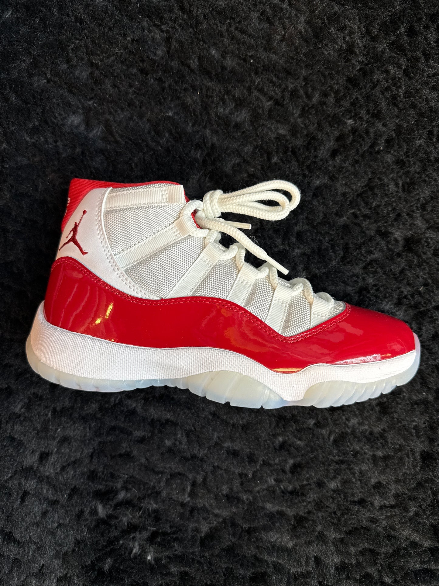 Jordan 11 cherry red