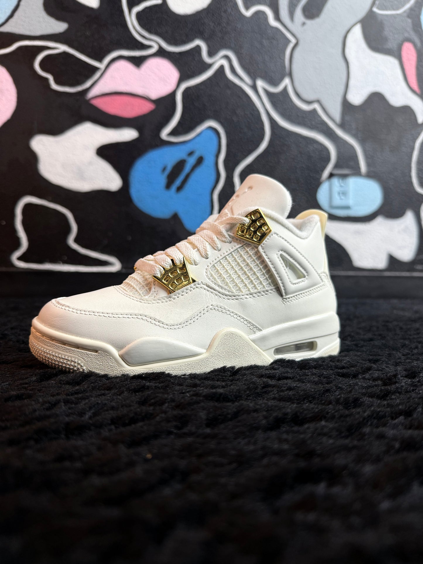Jordan 4 Metallic Gold (w)