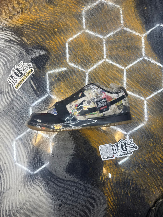 NIKE SB X SUPREME￼